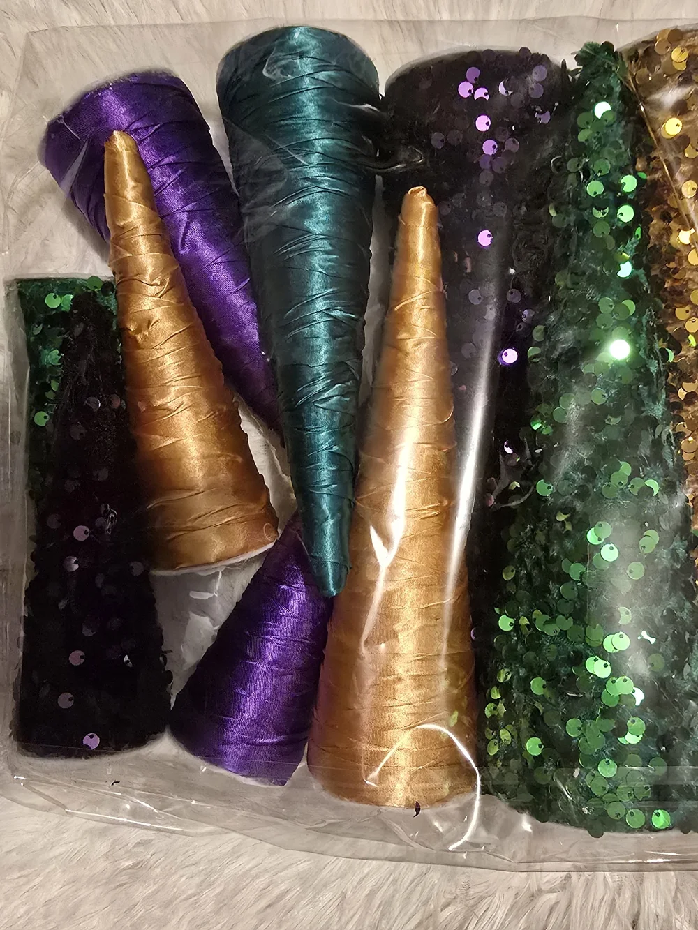 Mardi Gras Cone Tree Set - Green, Purple & Gold. NEW.